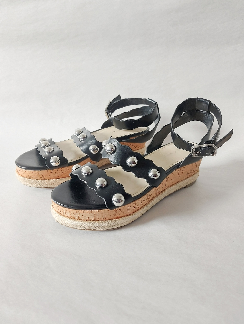 Marc Fisher Faythe Studded Ankle Strap Platform Wedge Espadrille Sandals 8.5 M